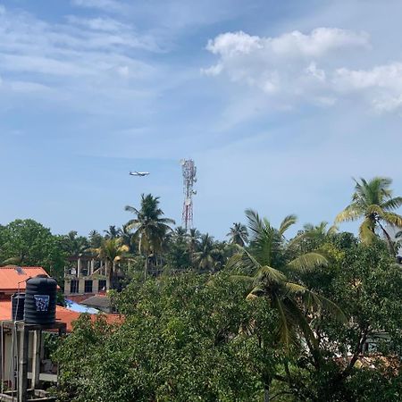 Lucky Transit Hotel - Katunayake Airport Exteriér fotografie